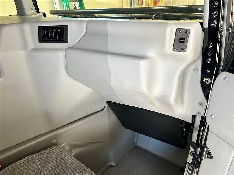 1999 AM General Hummer