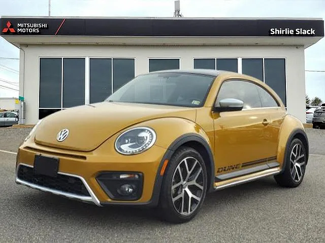 2016 Volkswagen Beetle Dune image 0