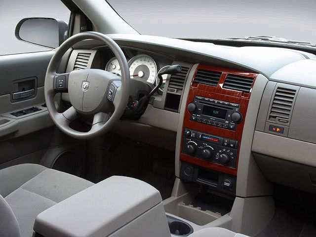 2008 Dodge Durango SXT image 3