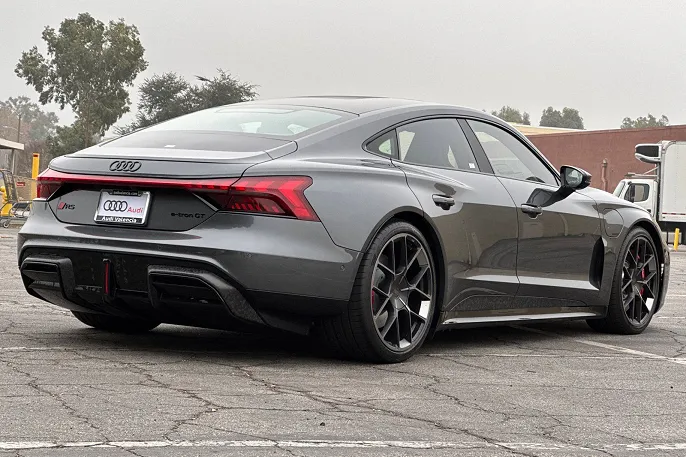 2026 Audi e-tron GT