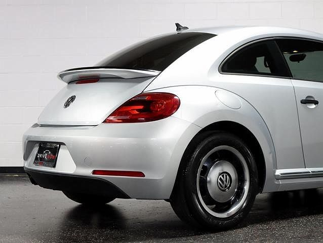 2015 Volkswagen Beetle Classic image 7