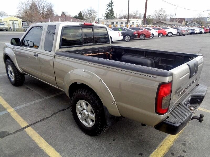 2004 Nissan Frontier Supercharged image 2