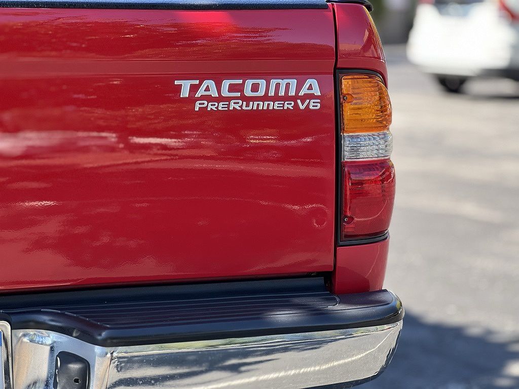2003 Toyota Tacoma PreRunner image 15