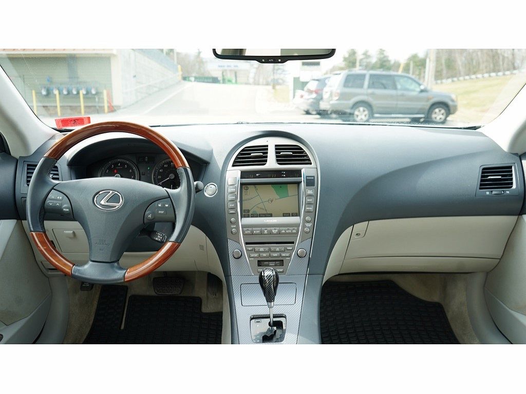2007 Lexus ES 350 image 9