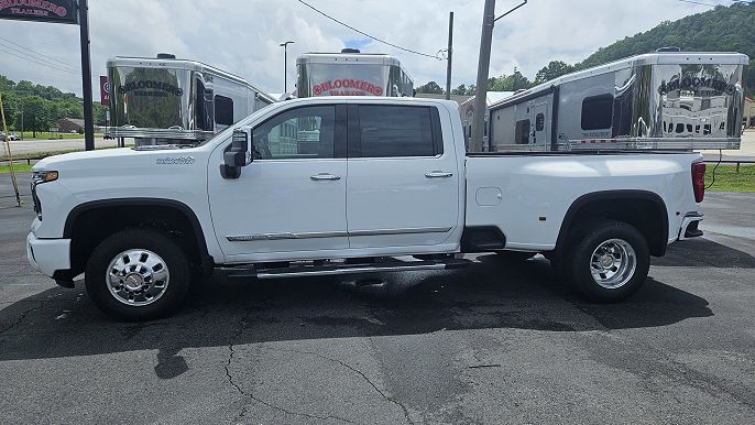 2025 Chevrolet Silverado 3500HD