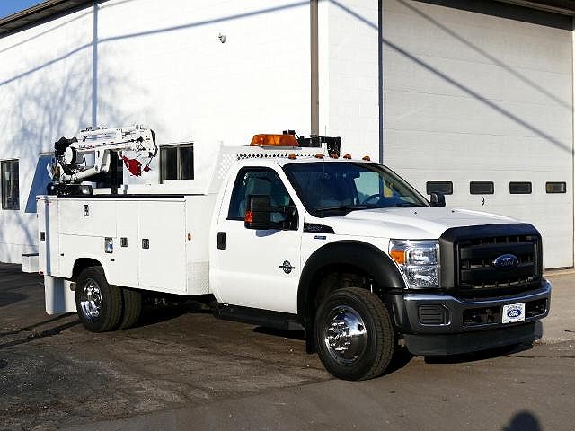 2014 Ford F-550 XL image 2