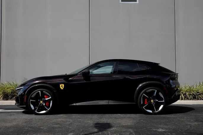 2024 Ferrari Purosangue