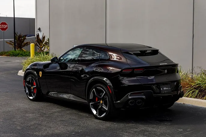 2024 Ferrari Purosangue