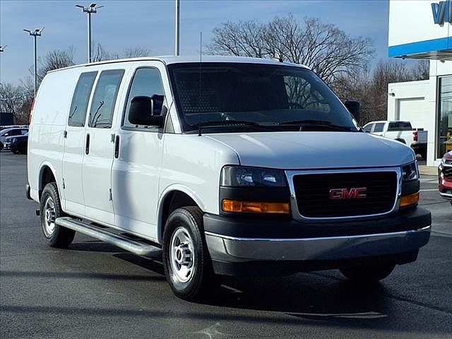 2023 GMC Savana