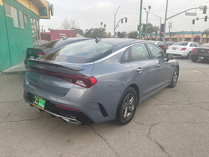 2022 Kia K5