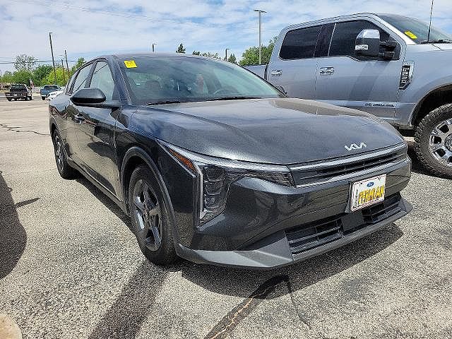 2025 Kia K4