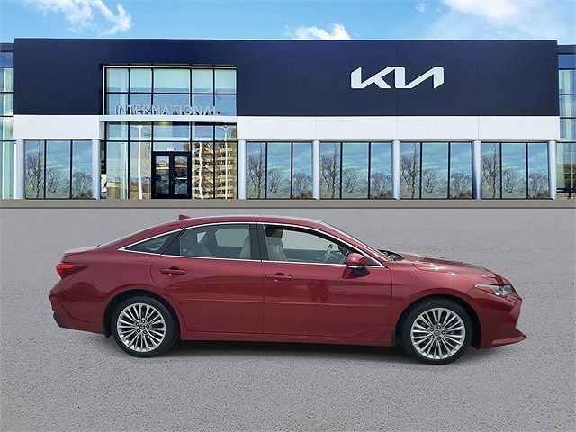 2019 Toyota Avalon