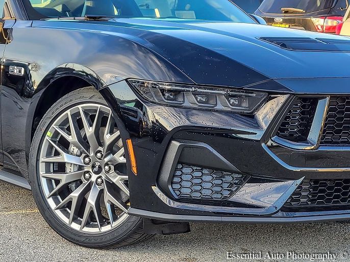 2025 Ford Mustang