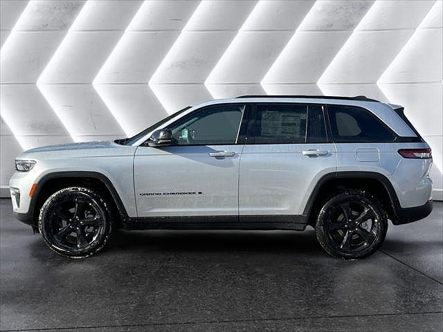 2025 Jeep Grand Cherokee