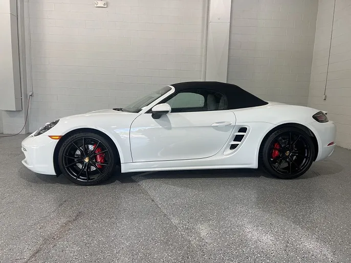 2024 Porsche 718 Boxster