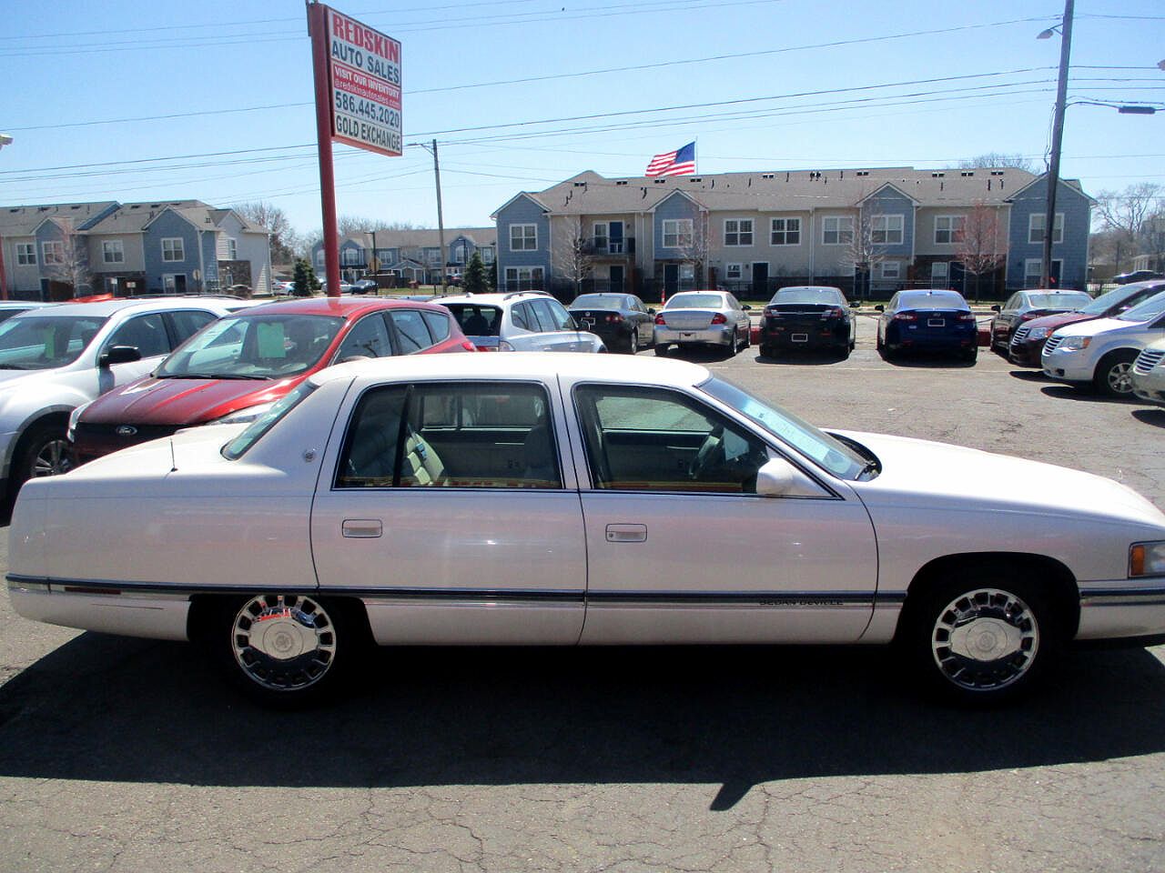 1996 Cadillac DeVille null image 1
