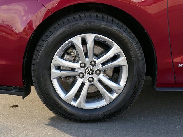 2021 Toyota Sienna XSE image 5