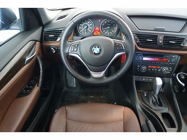 2013 BMW X1 xDrive35i image 9