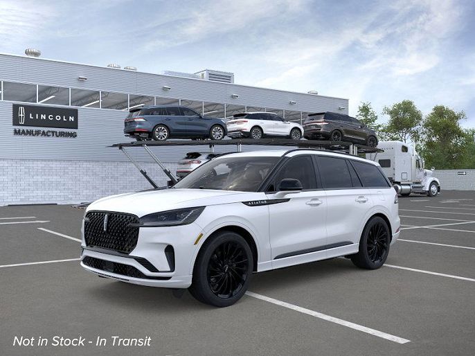 2026 Lincoln Aviator