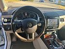 2013 Volkswagen Touareg Luxury image 33