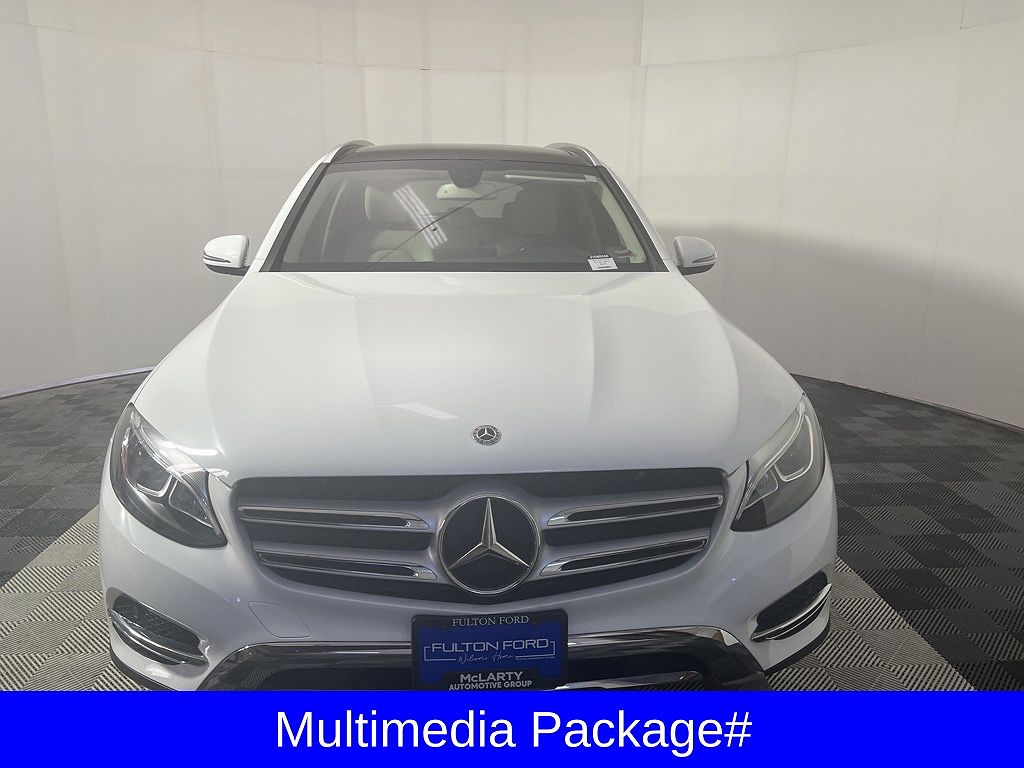 2018 Mercedes-Benz GLC 300 image 2