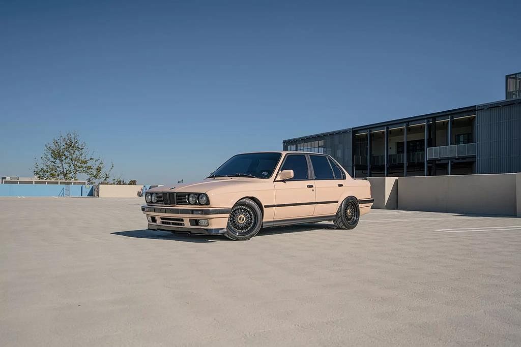 1989 BMW 3 Series 325i image 41