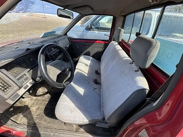 1987 Nissan Pickup