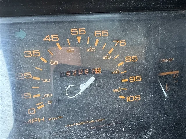 1987 Nissan Pickup