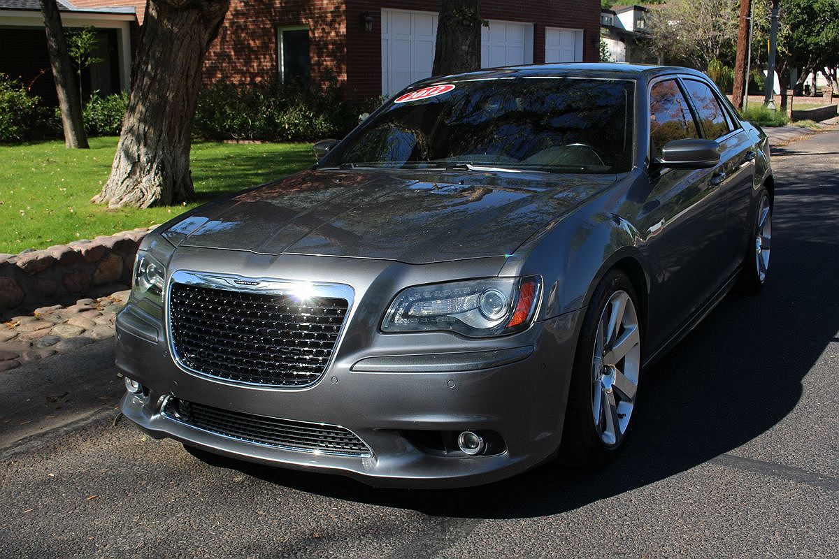 2012 Chrysler 300 SRT8 image 44