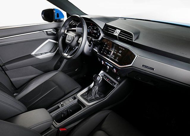 2023 Audi Q3 Premium image 2