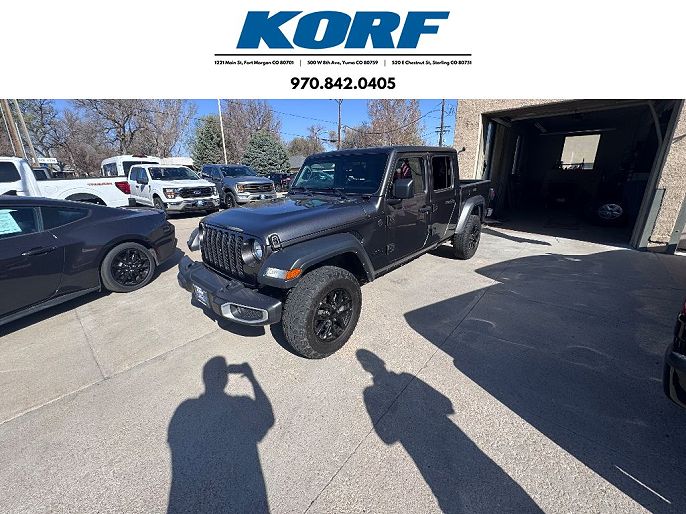 2023 Jeep Gladiator