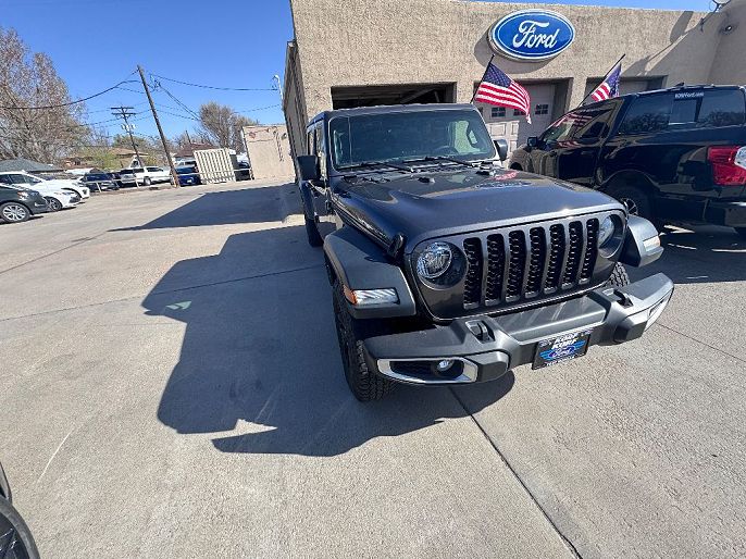 2023 Jeep Gladiator