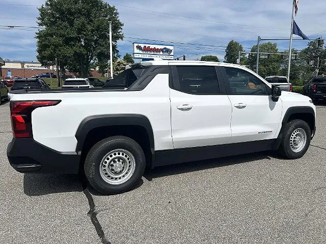 2025 Chevrolet Silverado EV