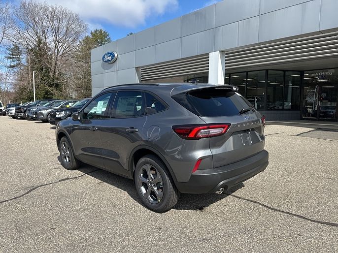 2025 Ford Escape