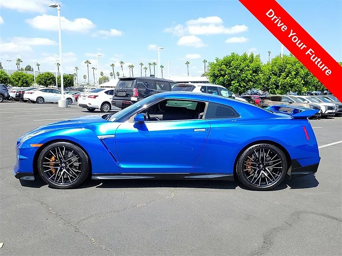 2024 Nissan GT-R