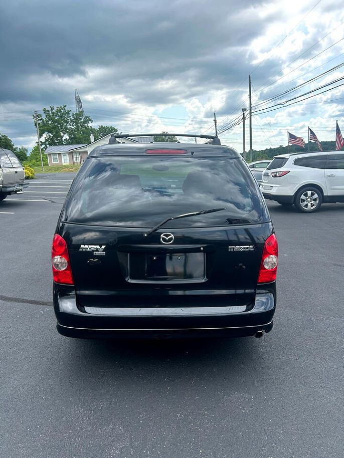 2003 Mazda MPV