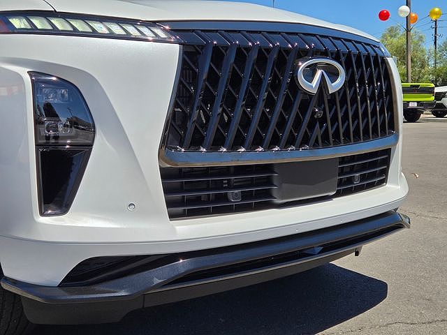 2027 Infiniti QX80