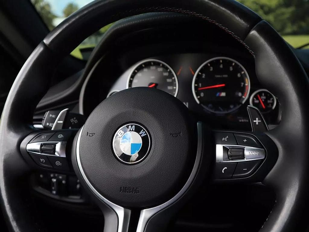 2017 BMW X6 M image 20