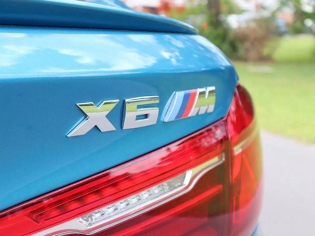 2017 BMW X6 M image 29