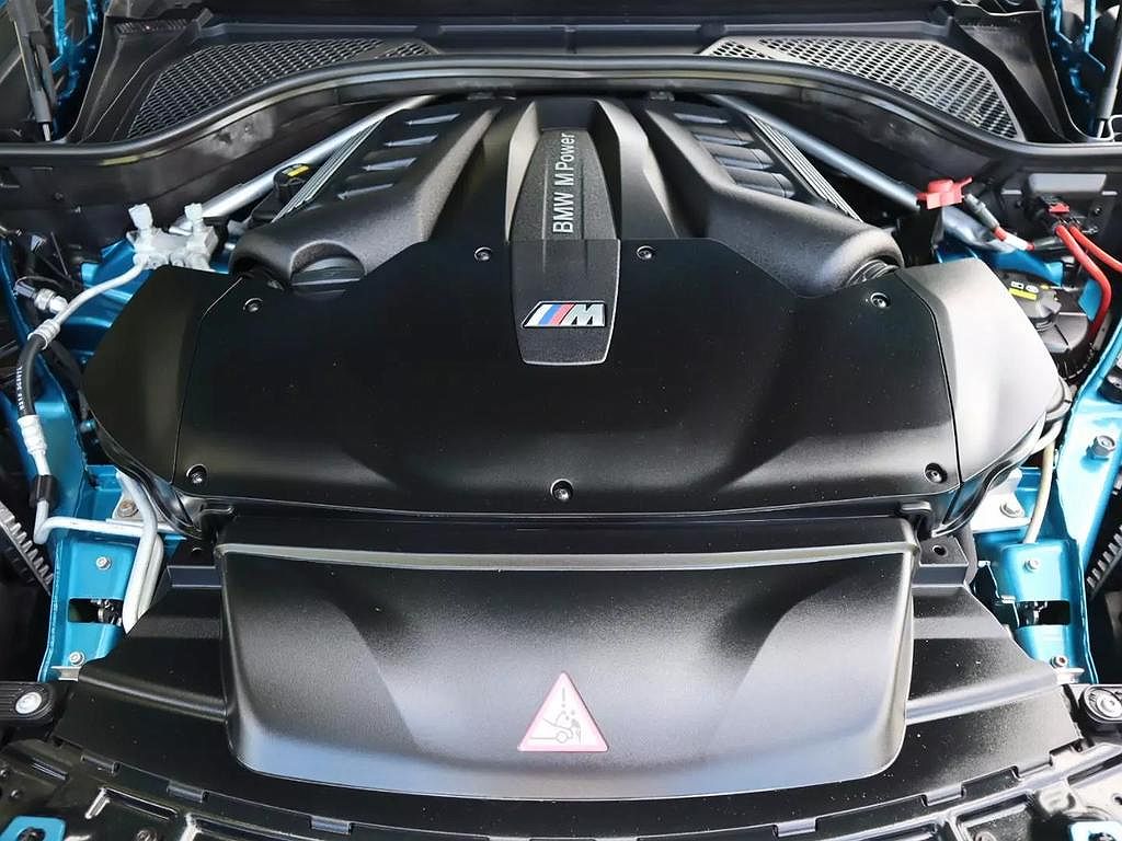 2017 BMW X6 M image 30