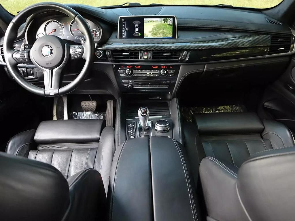 2017 BMW X6 M image 4