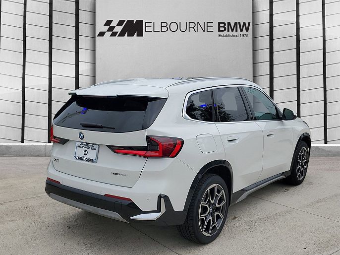 2025 BMW X1