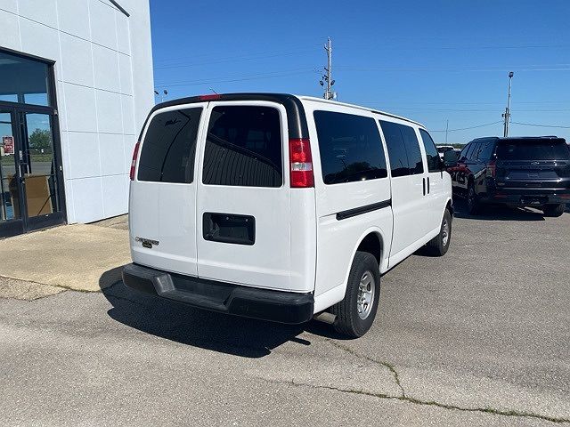 2019 Chevrolet Express 3500 image 5