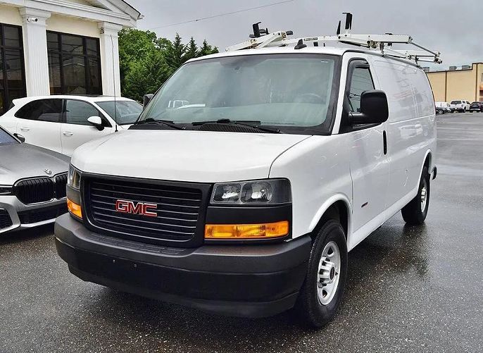 2019 GMC Savana