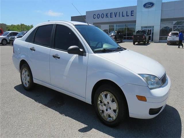 2007 Ford Focus S image 0