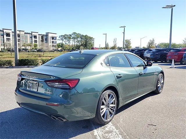 2023 Maserati Quattroporte