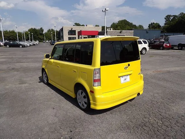 2005 Scion xB
