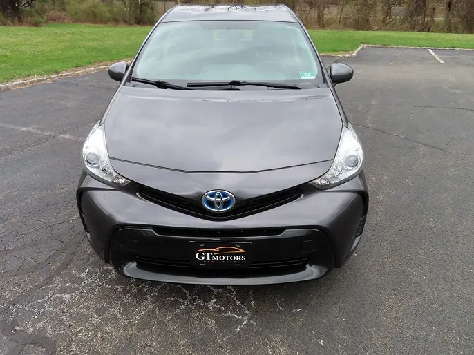 2016 Toyota Prius v