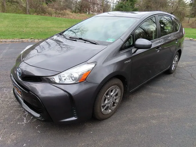 2016 Toyota Prius v