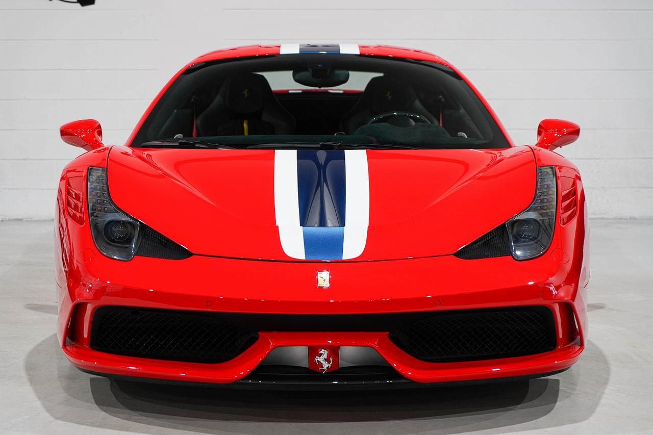 2014 Ferrari 458 Italia image 4